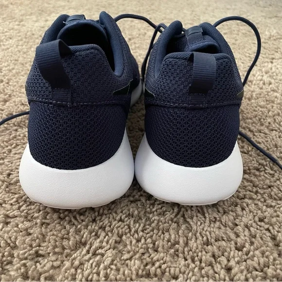 Navy Nikes - Picture 6 of 8